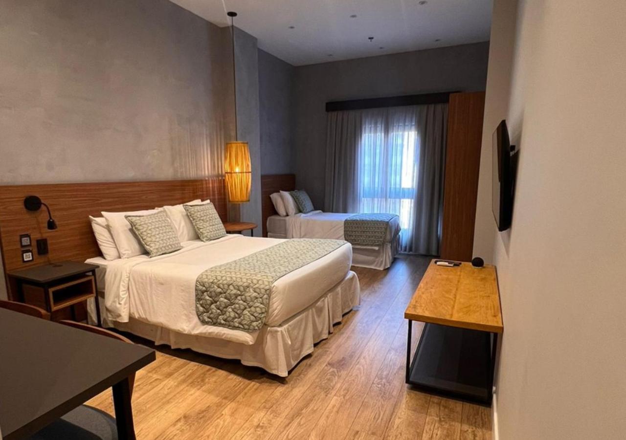 Kastel Petropolis Hotel Екстериор снимка