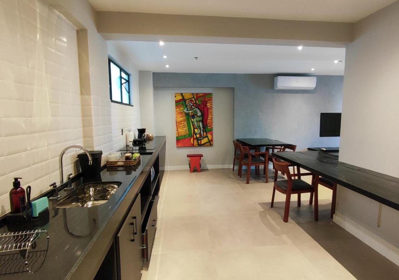 Kastel Petropolis Hotel Екстериор снимка