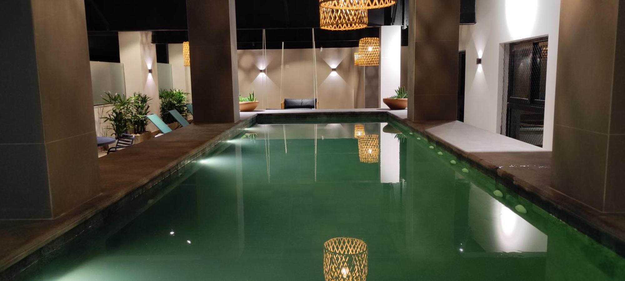 Kastel Petropolis Hotel Екстериор снимка