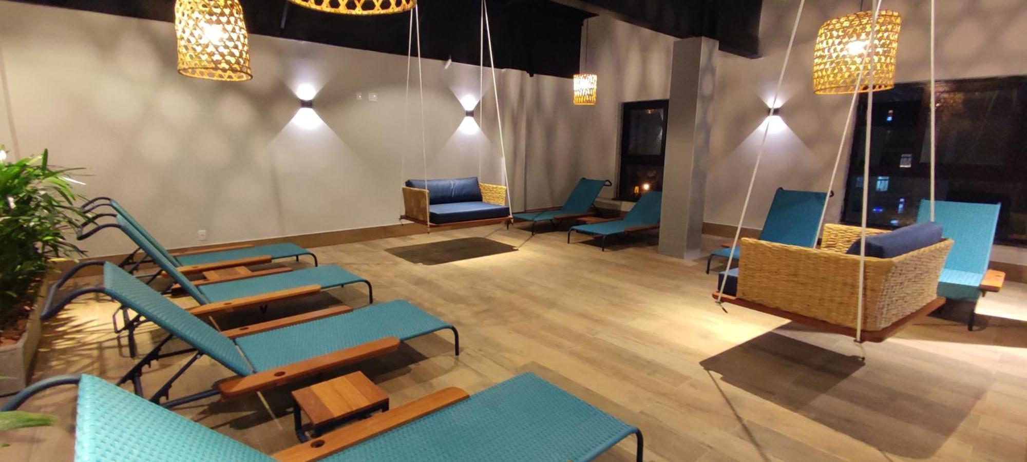 Kastel Petropolis Hotel Екстериор снимка