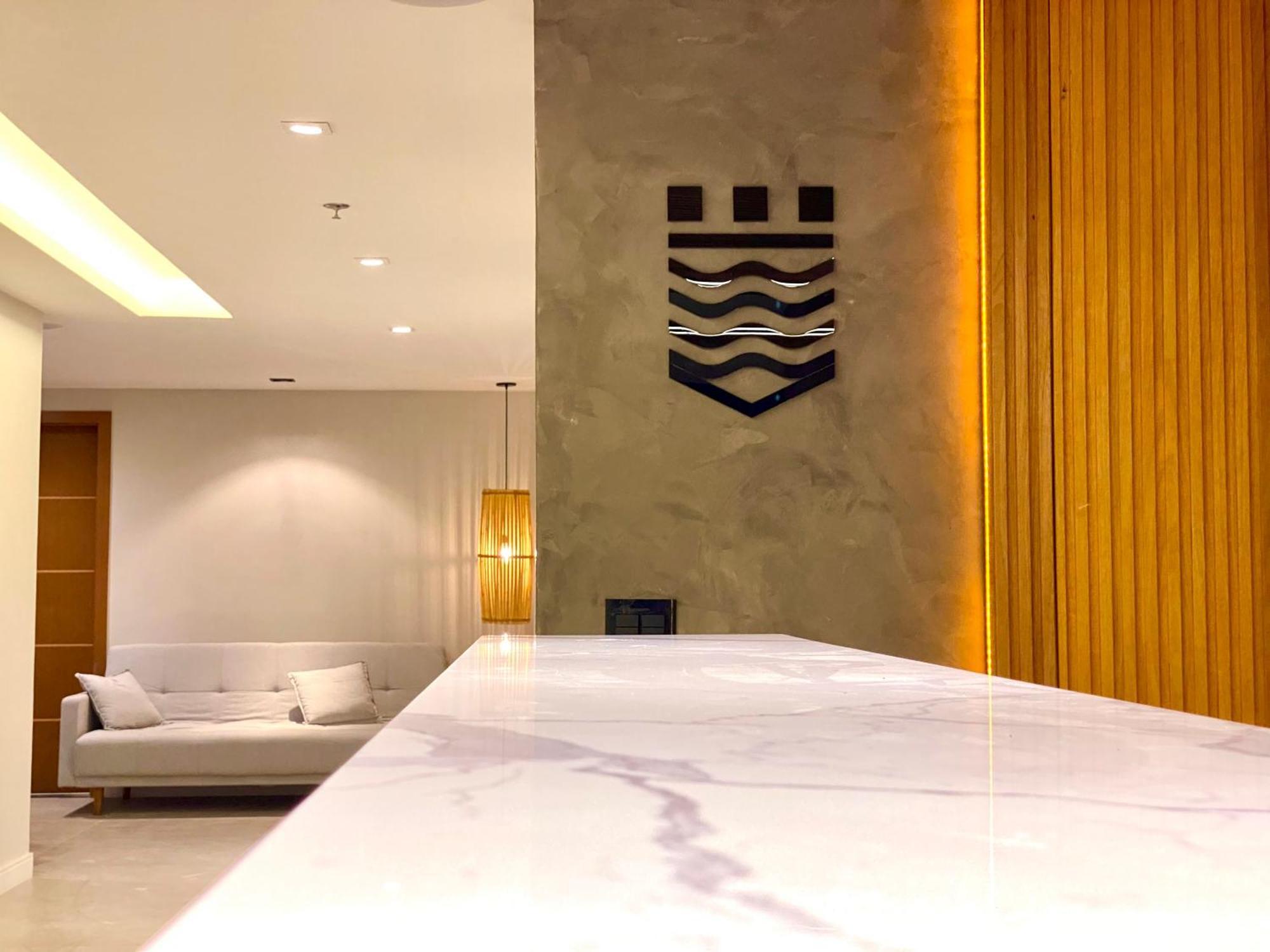 Kastel Petropolis Hotel Екстериор снимка