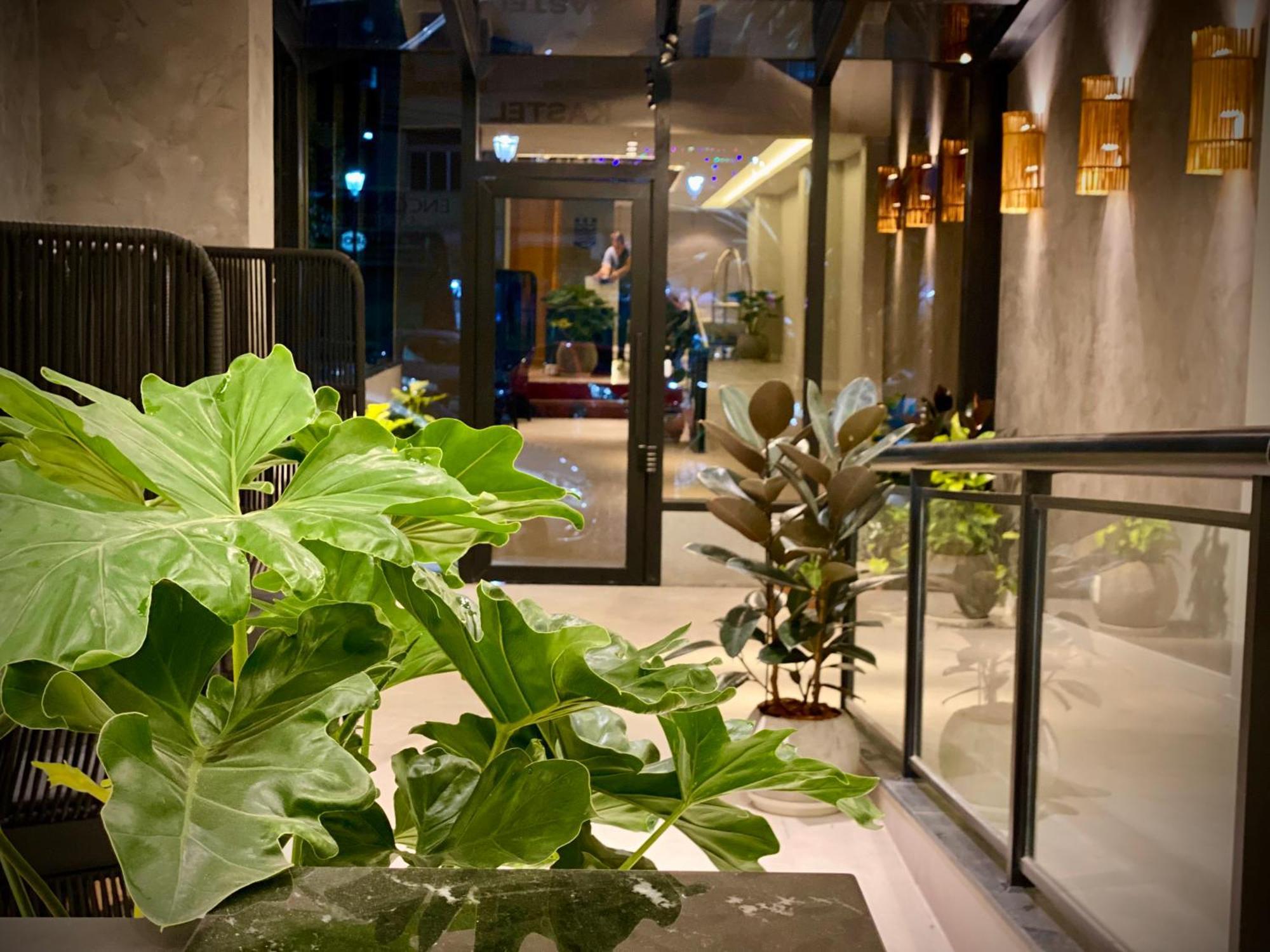 Kastel Petropolis Hotel Екстериор снимка