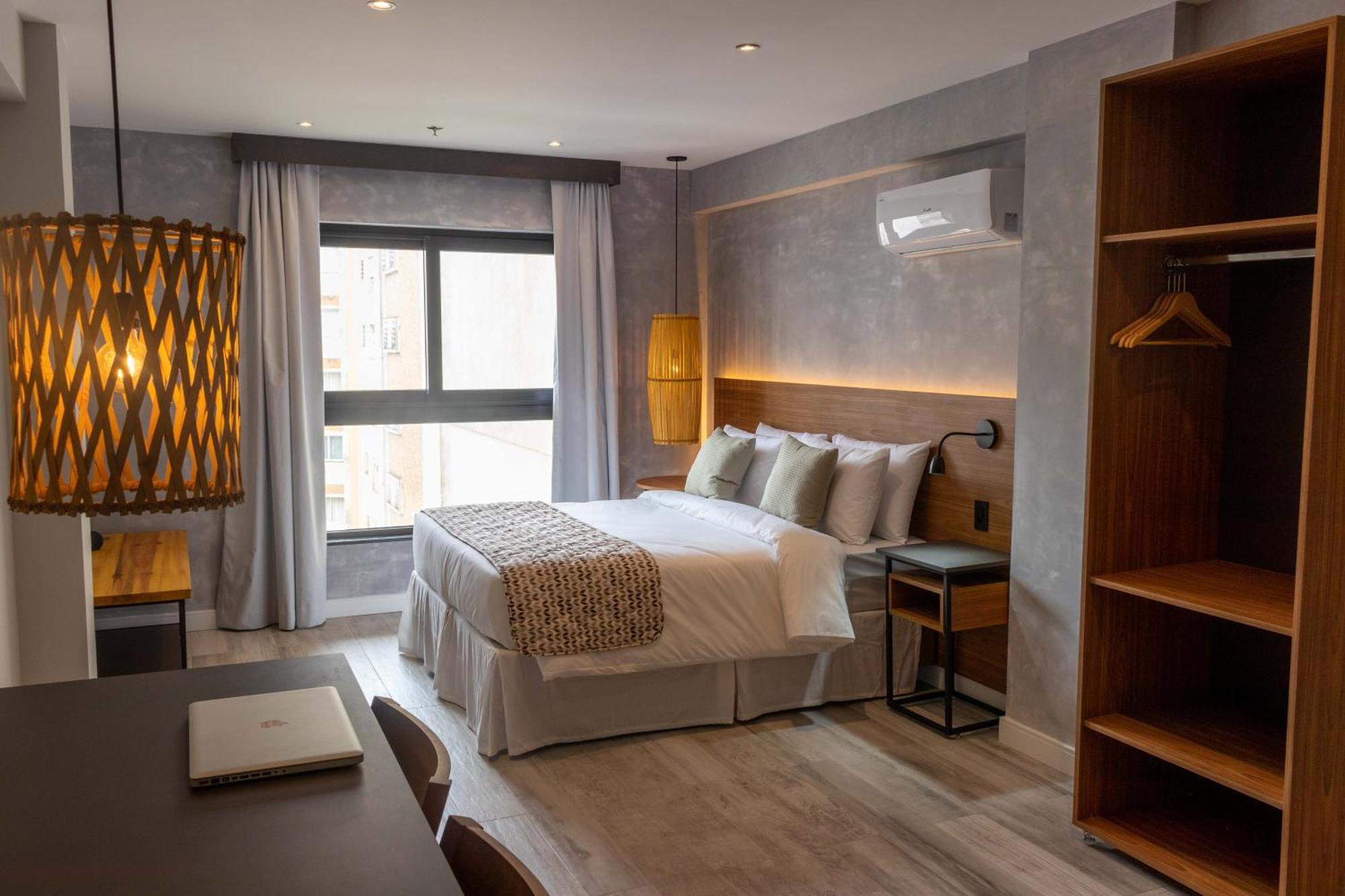 Kastel Petropolis Hotel Екстериор снимка