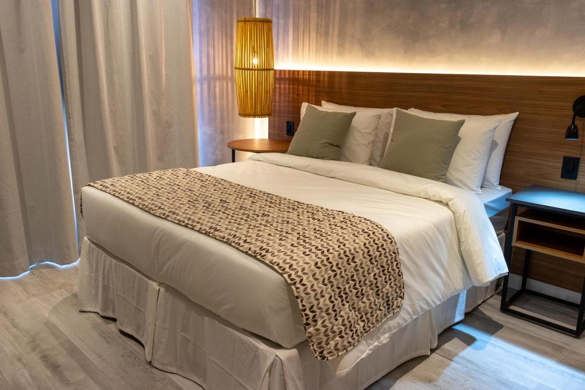 Kastel Petropolis Hotel Екстериор снимка